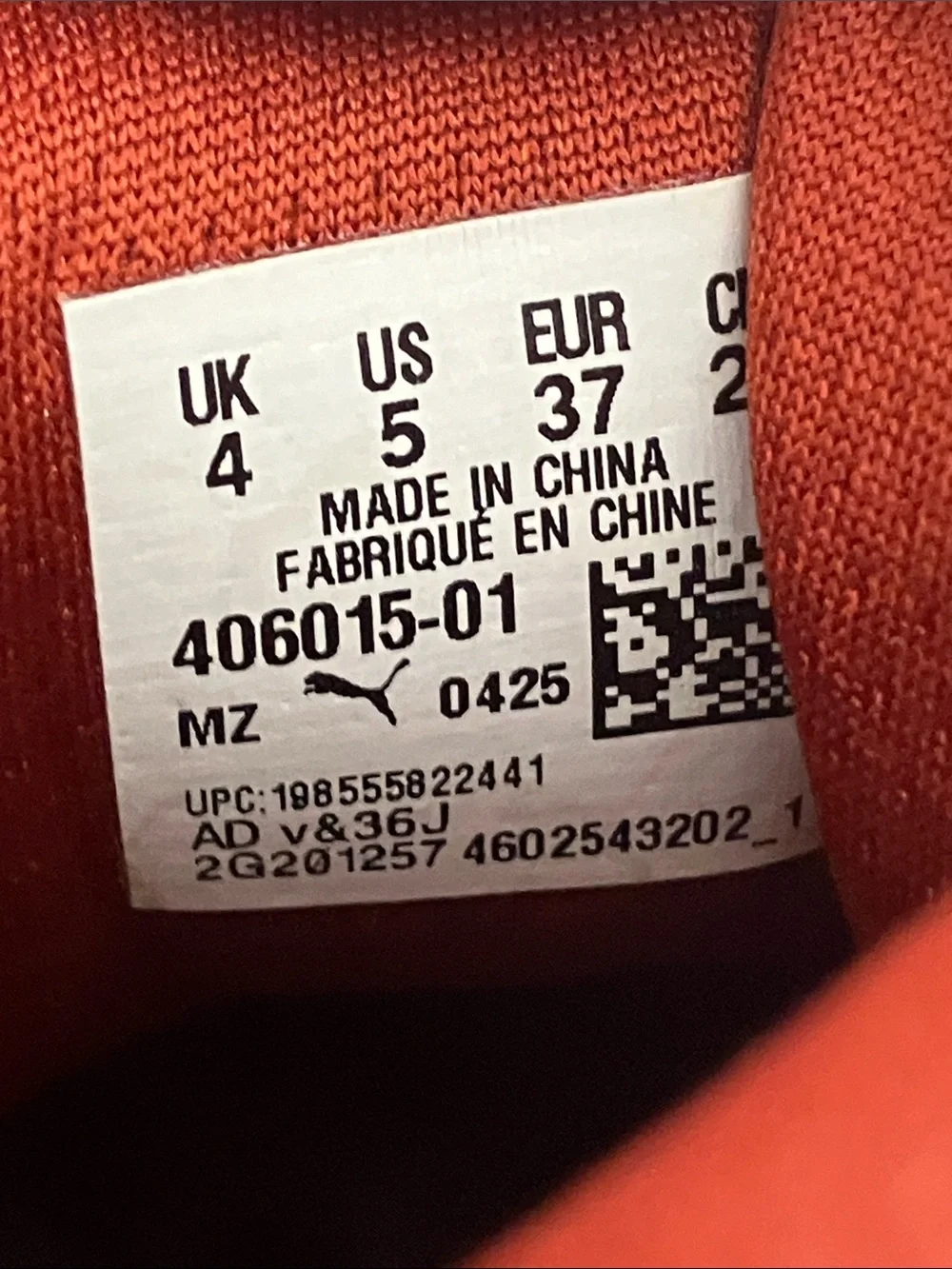 JURASSIC WORLD X PUMA High Tops Size: 5 Youth